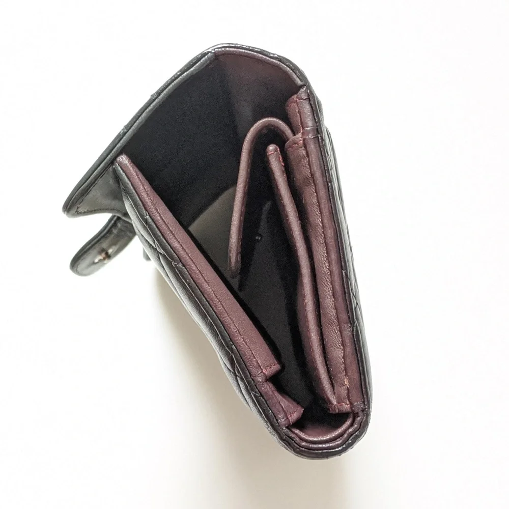 Chanel Wallet - Picture 4 of 15